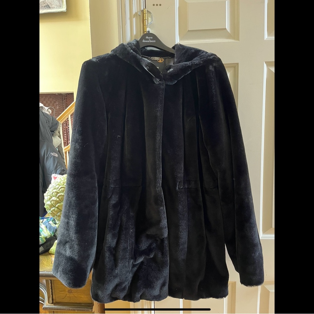 Beautiful Dennis Basso Faux Fur Coat